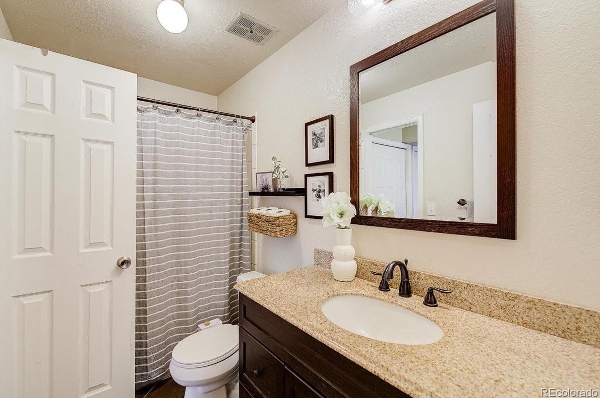 12042 Hornsilver Mtn, Littleton CO 80127-3200 exterior