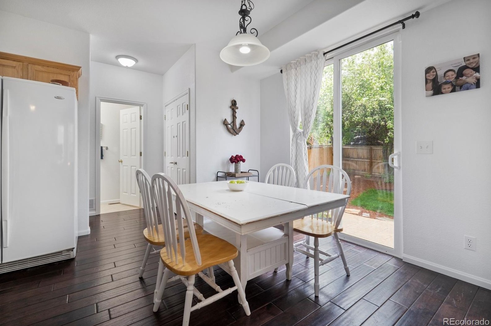 10557 Jaguar Dr, Littleton CO  80124-5200 exterior