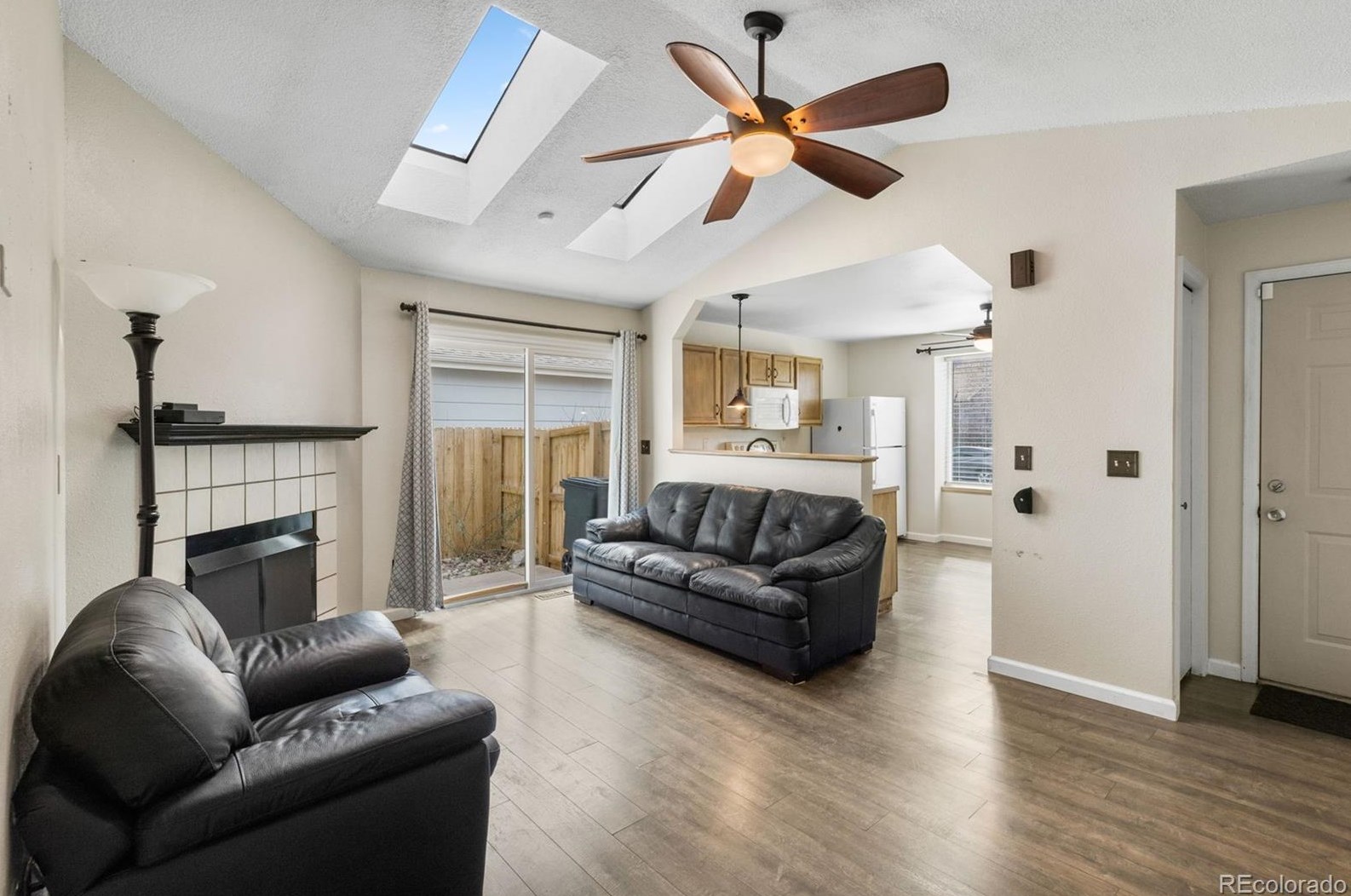 5636 Zinnia St, Littleton CO  80127-2121 exterior