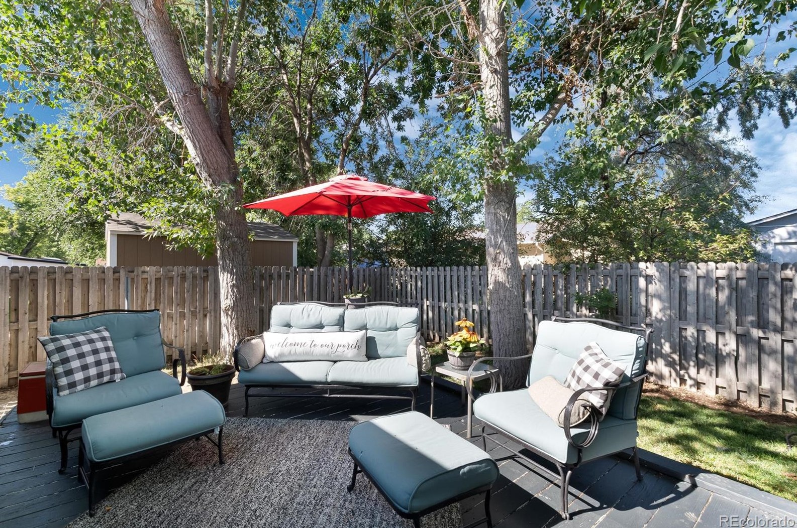8777 Dover Cir, Arvada CO  80005-1548 exterior