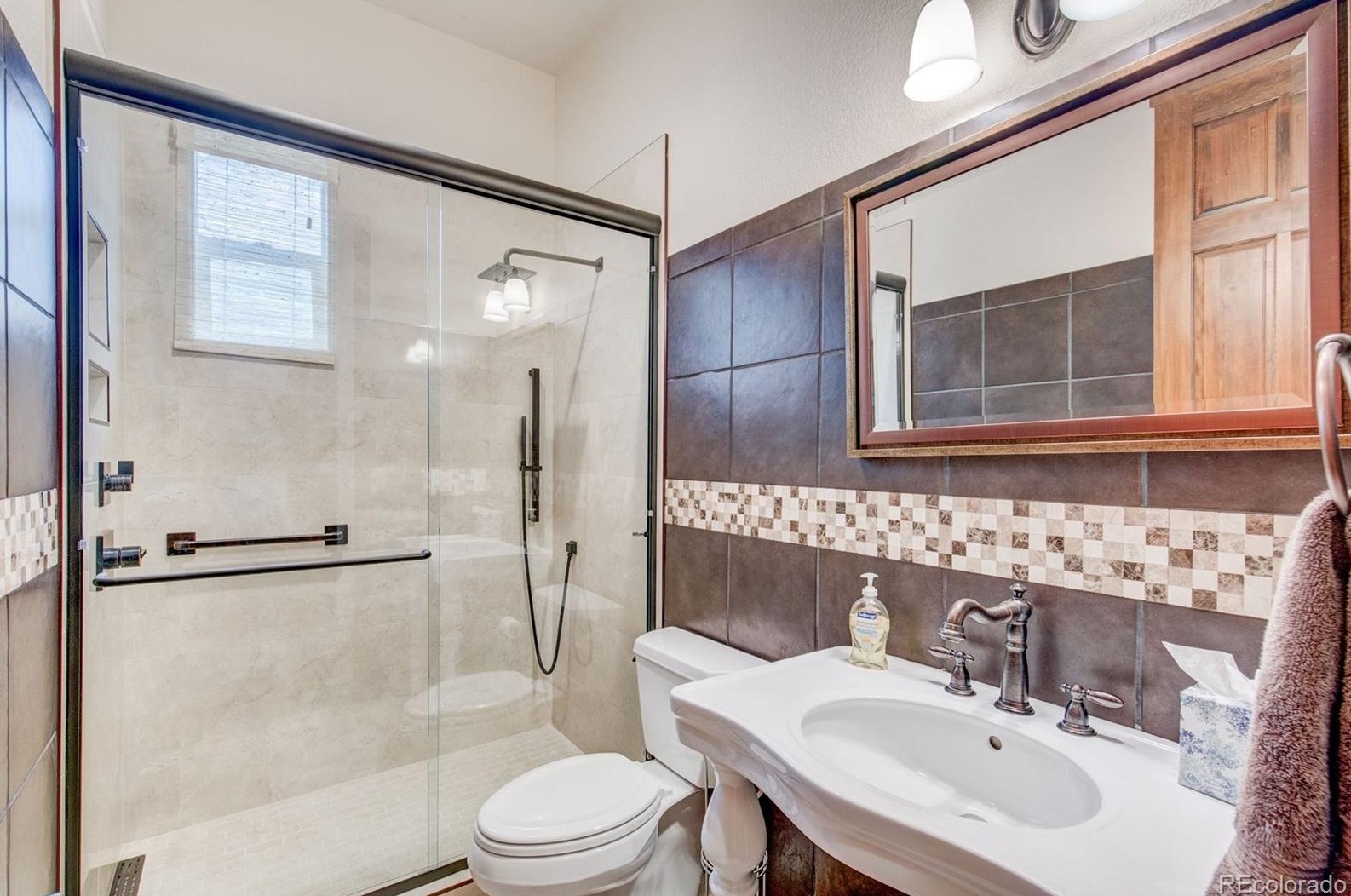 8991 Crossington Way, Littleton CO  80124-5583 exterior