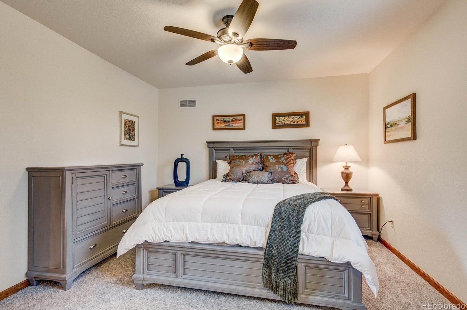 8991 Crossington Way, Littleton CO  80124-5583 exterior