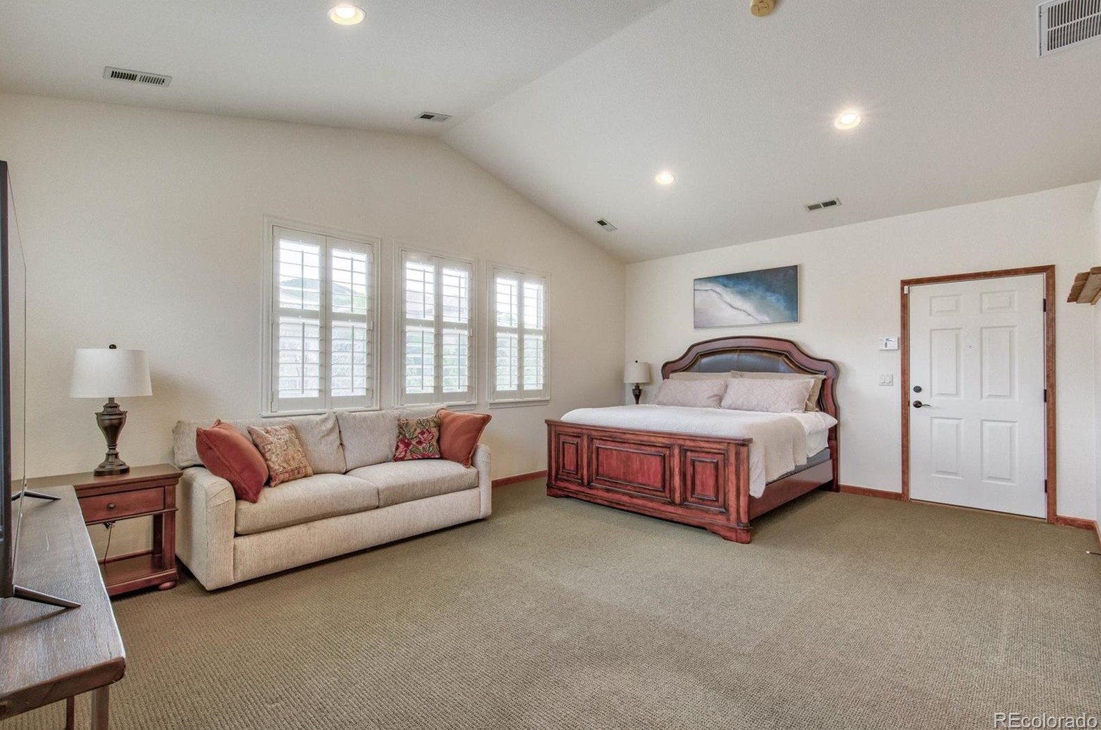 8991 Crossington Way, Littleton CO  80124-5583 exterior