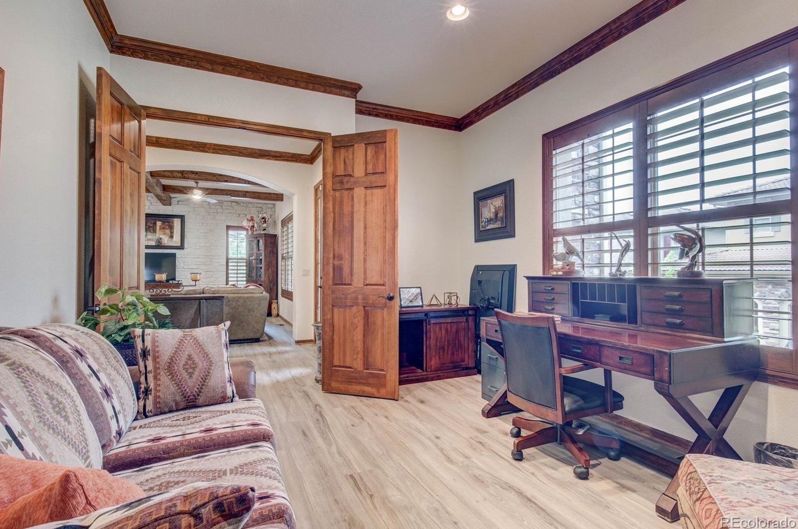 8991 Crossington Way, Littleton CO  80124-5583 exterior