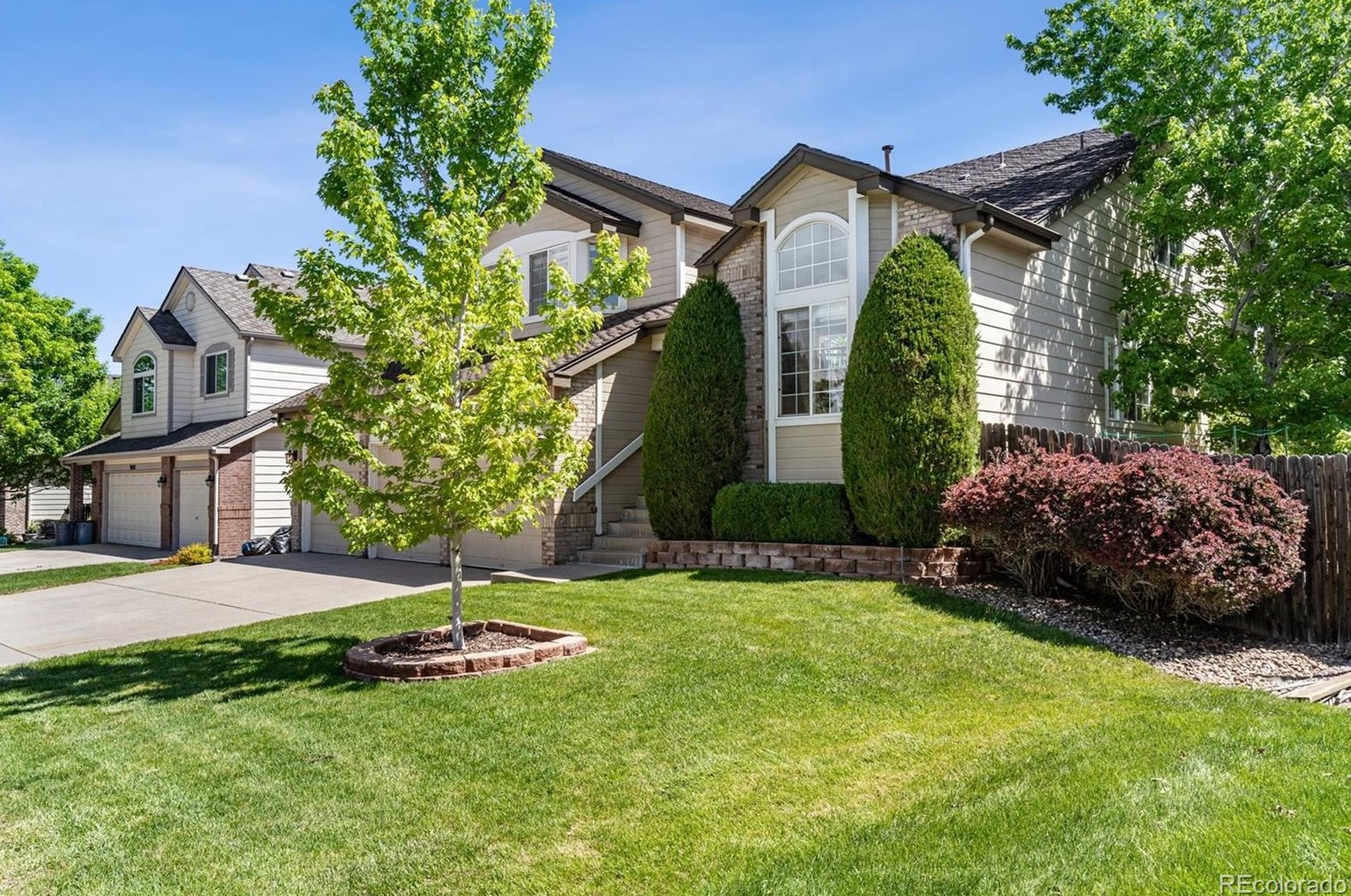 9662 Indian Wells Dr, Littleton CO 80124-4215 exterior