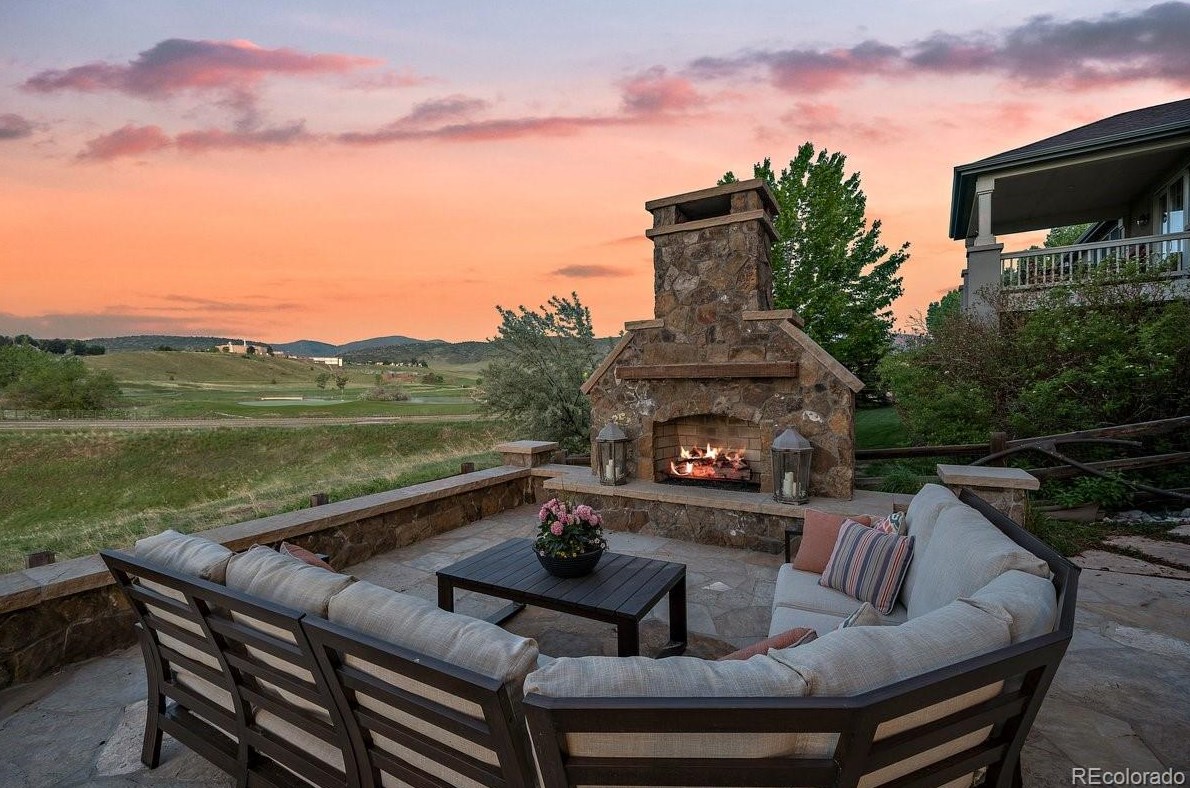 6823 Routt St, Littleton CO 80127-4961 exterior