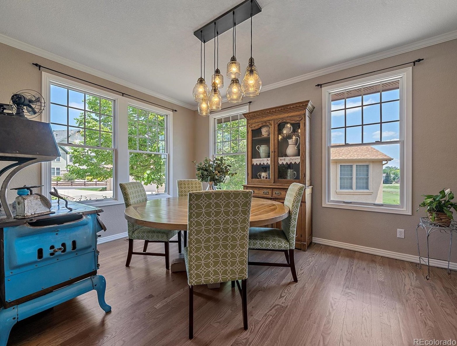 6823 Routt St, Littleton CO 80127-4961 exterior