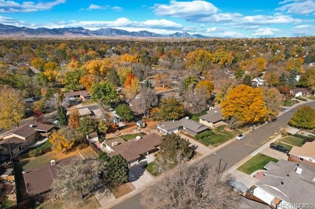 6835 Owens St, Arvada CO  80004-2758 exterior