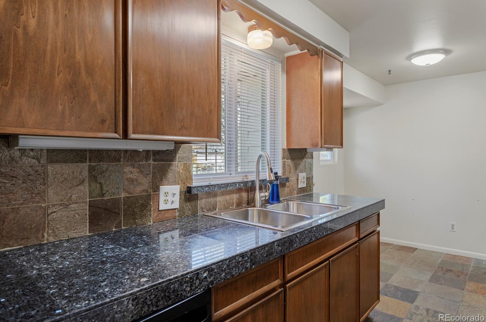 6835 Owens St, Arvada CO  80004-2758 exterior