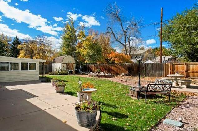 6835 Owens St, Arvada CO  80004-2758 exterior