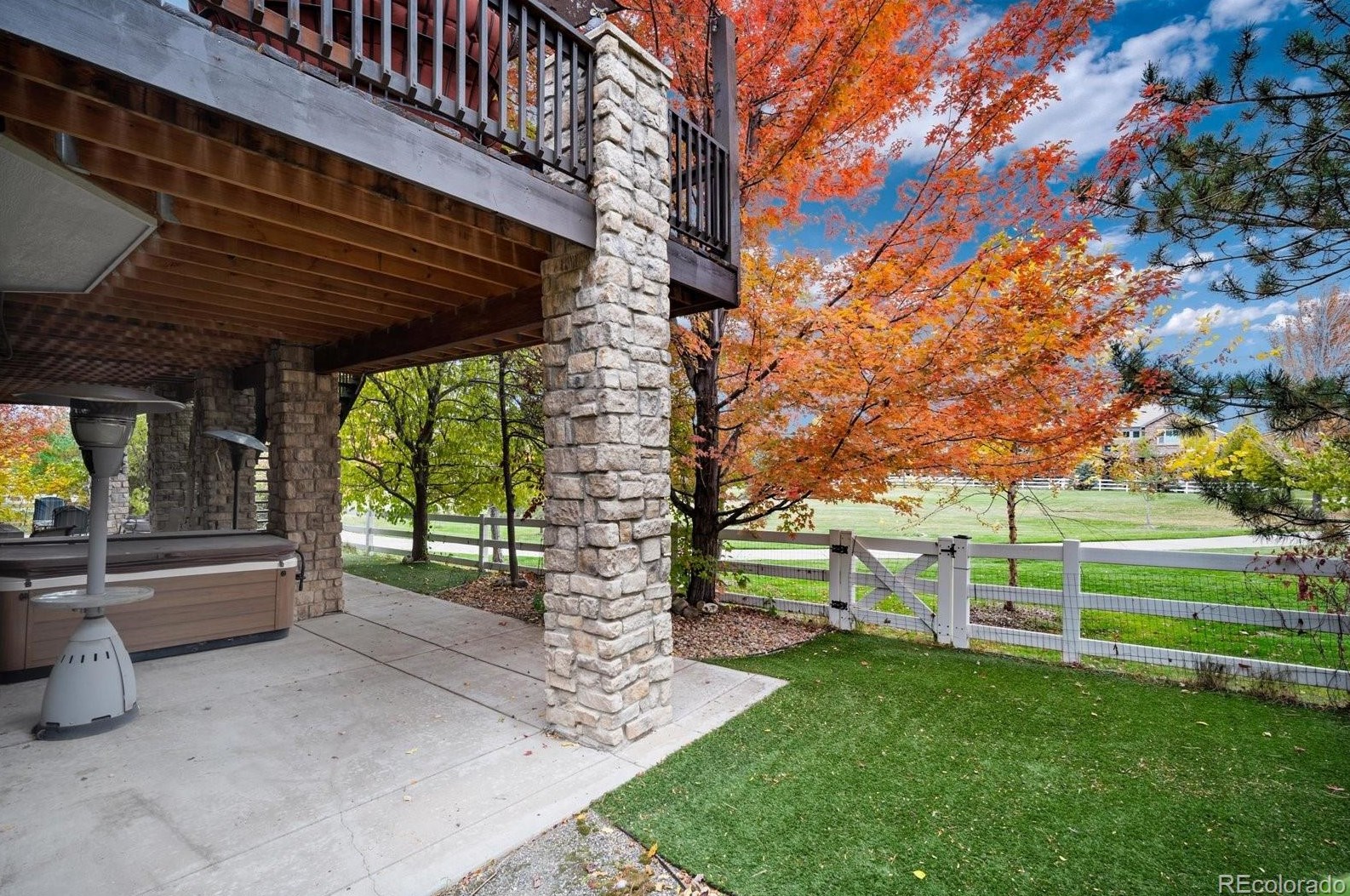 10441 Carriage Clb Dr, Littleton CO 80124-9791 exterior