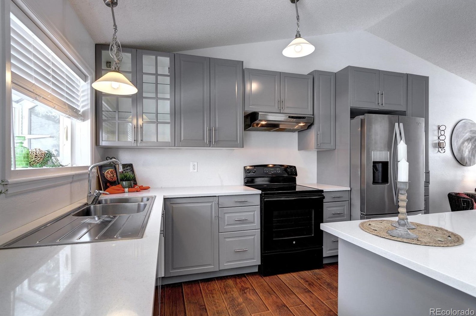 711 White Cloud Dr, Littleton CO 80126-2407 exterior