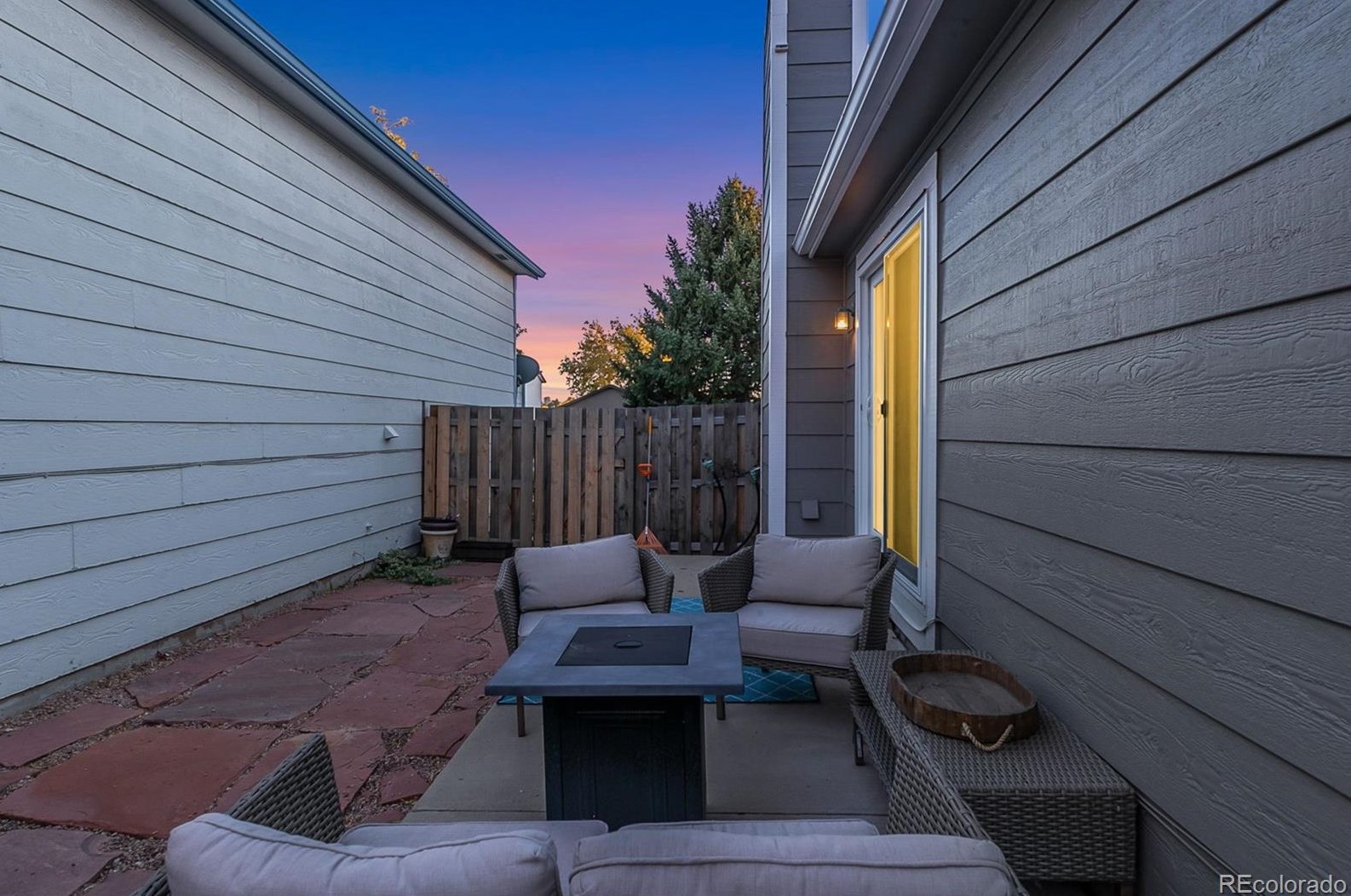 5761 71st Ave, Arvada CO  80003-3805 exterior