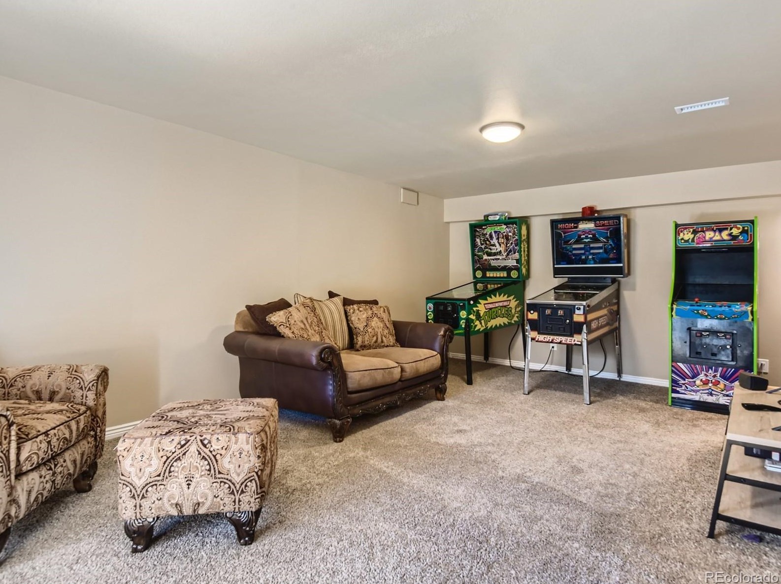 7556 Dawn Dr, Littleton CO 80125-8953 exterior