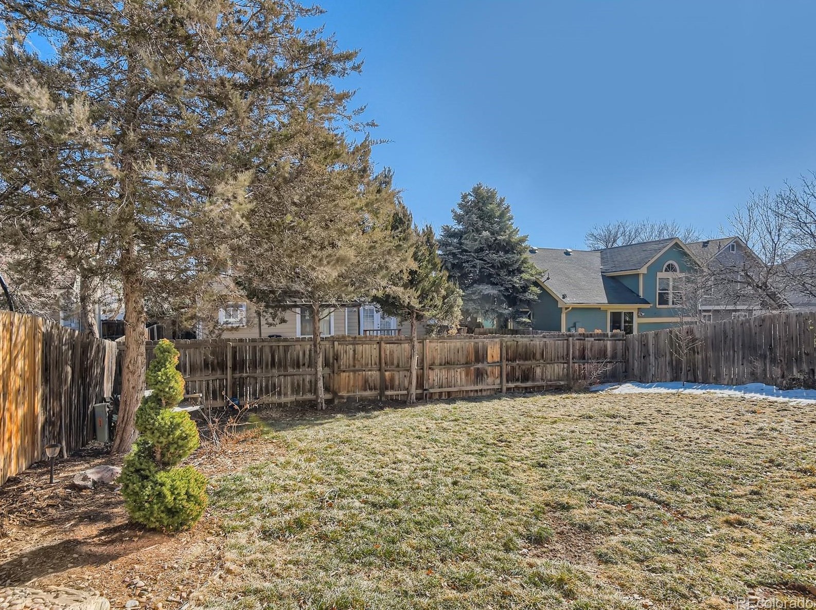 7556 Dawn Dr, Littleton CO 80125-8953 exterior