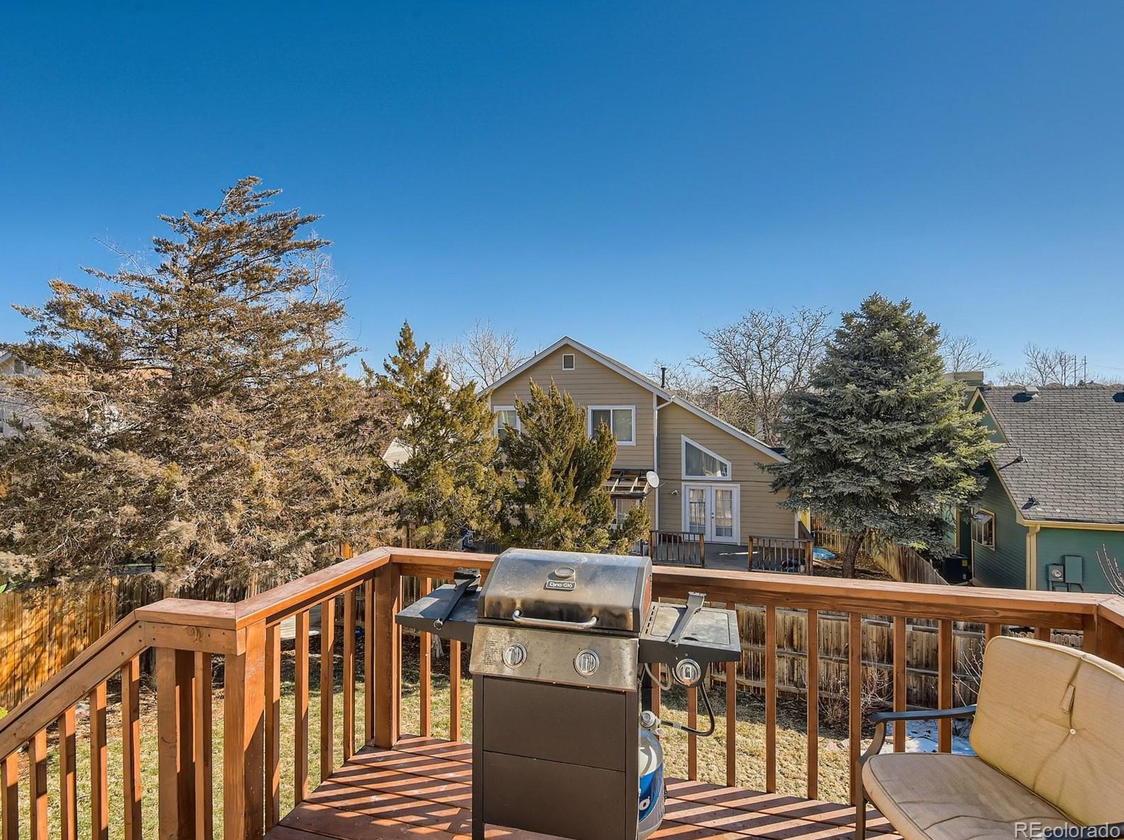 7556 Dawn Dr, Littleton CO 80125-8953 exterior