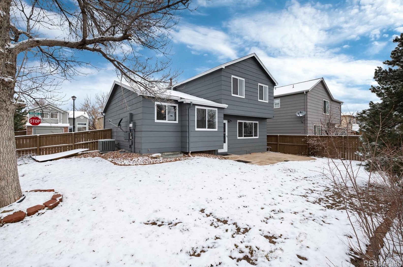 9642 Whitecliff Pl, Littleton CO 80129-5752 exterior