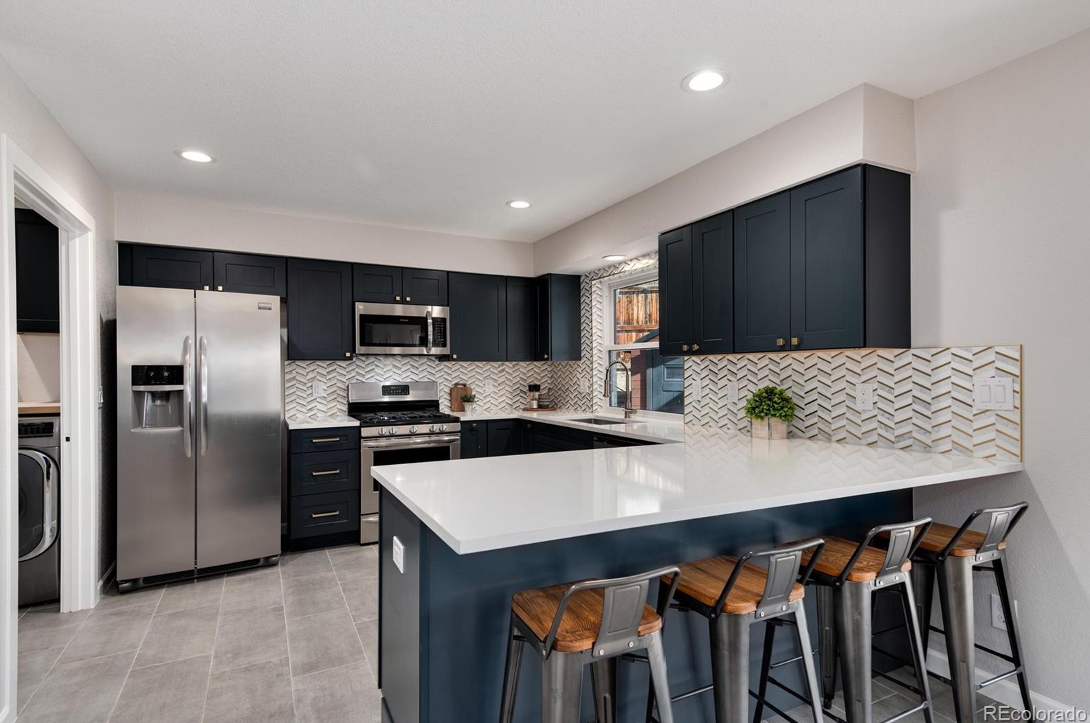 6426 Saulsbury St, Littleton CO  80123-3613 exterior