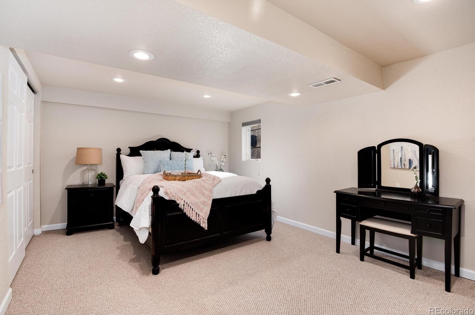 6426 Saulsbury St, Littleton CO  80123-3613 exterior