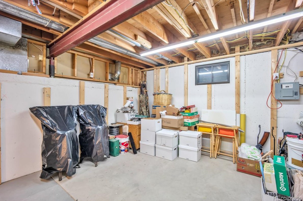 5440 Caryl Ave, Littleton CO 80128-7080 exterior