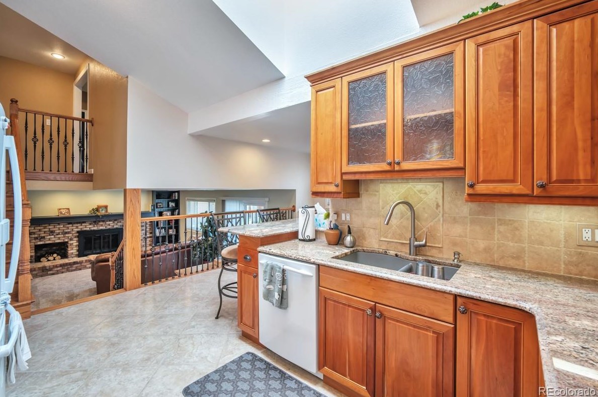 5440 Caryl Ave, Littleton CO 80128-7080 exterior