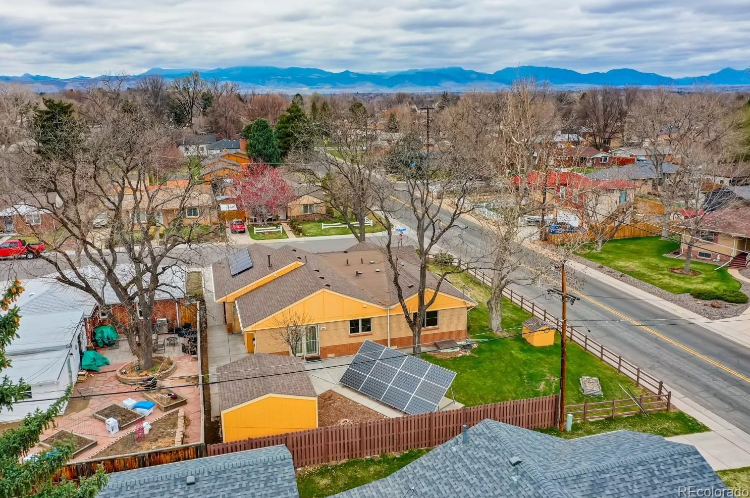 5570 Dudley Ct, Arvada CO  80002-3063 exterior