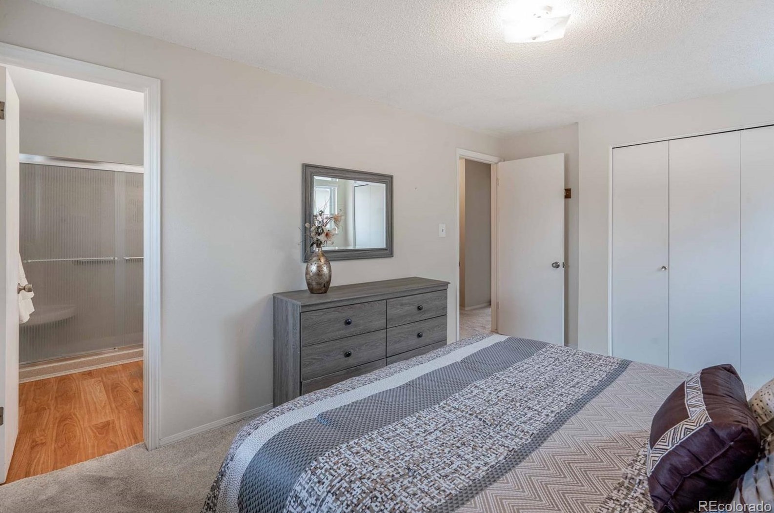 7412 Wellington St, Littleton CO 80122-3141 exterior