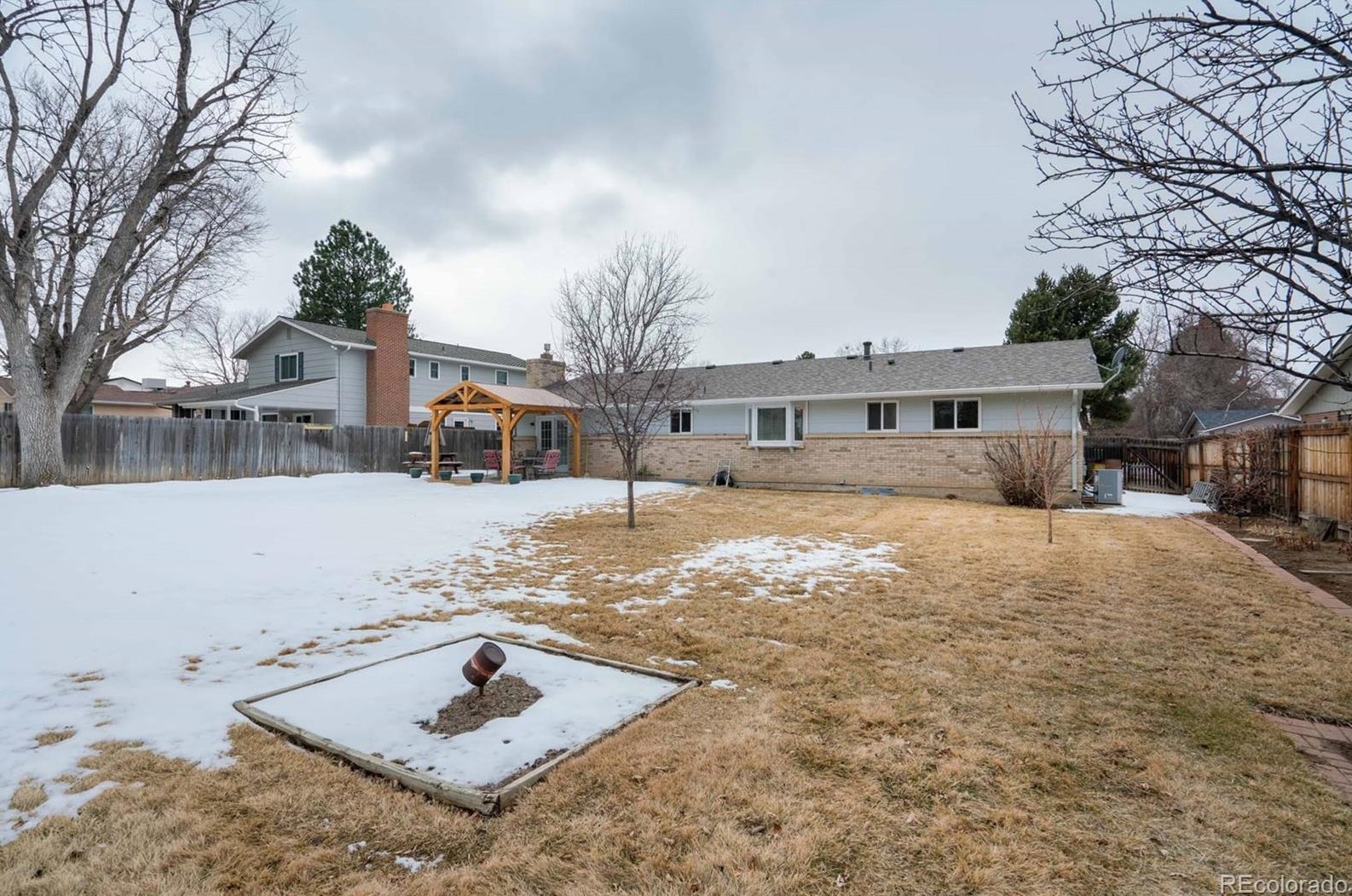 7412 Wellington St, Littleton CO 80122-3141 exterior