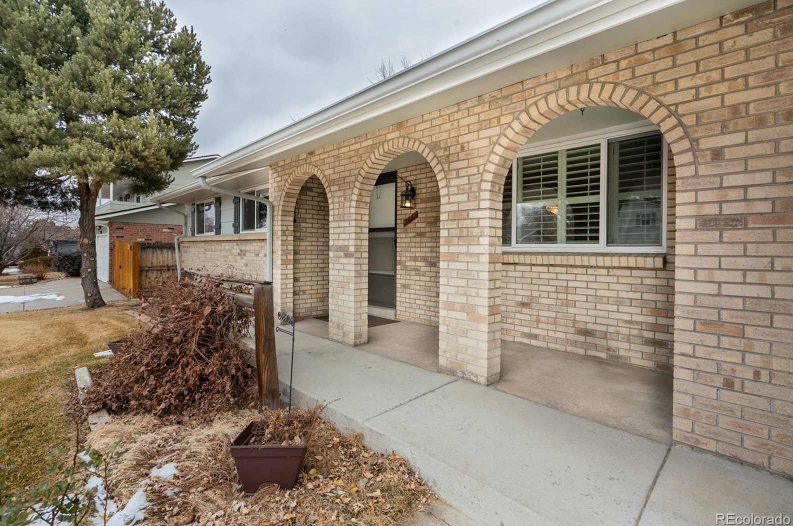 7412 Wellington St, Littleton CO 80122-3141 exterior