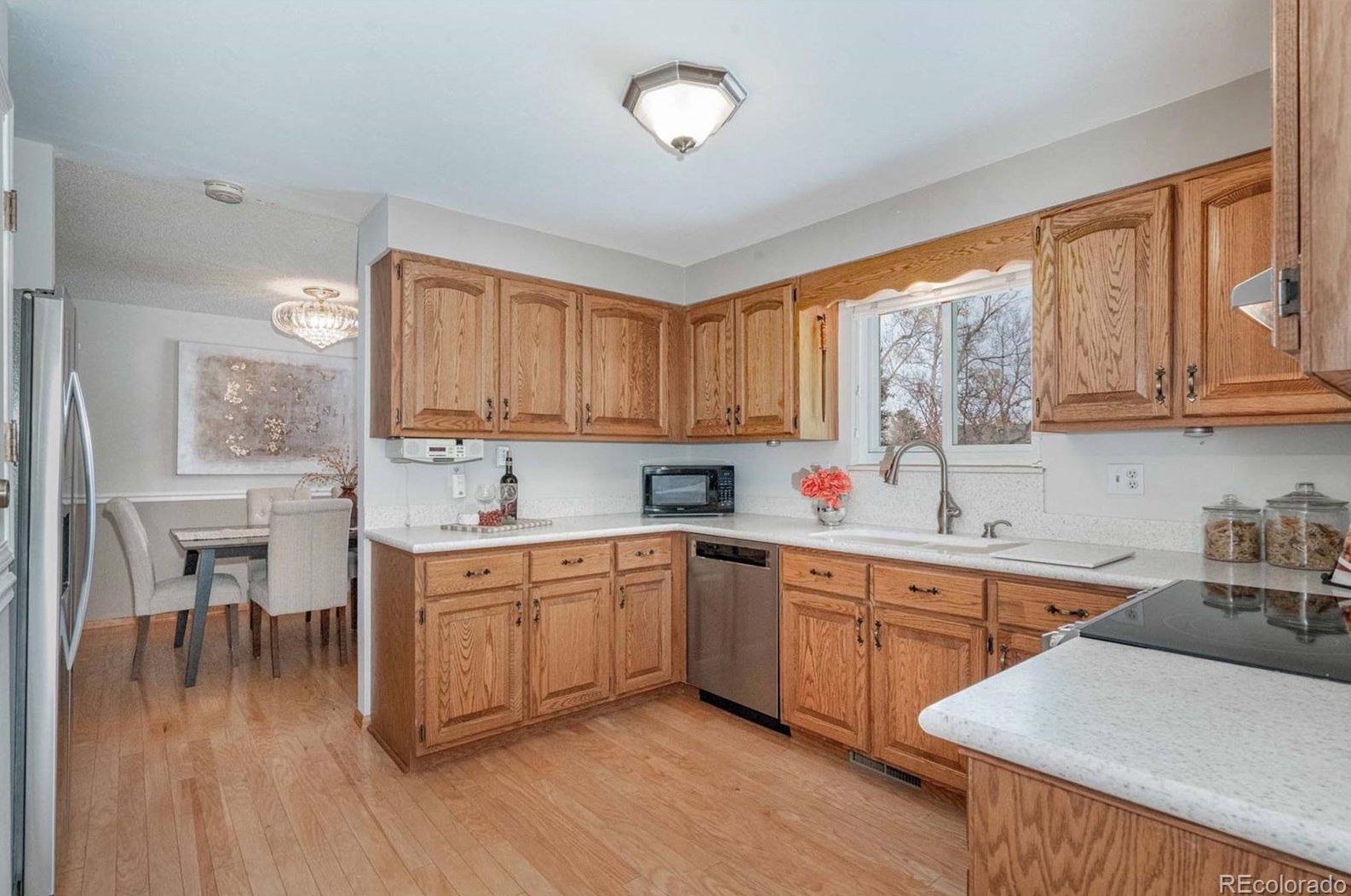 7412 Wellington St, Littleton CO 80122-3141 exterior