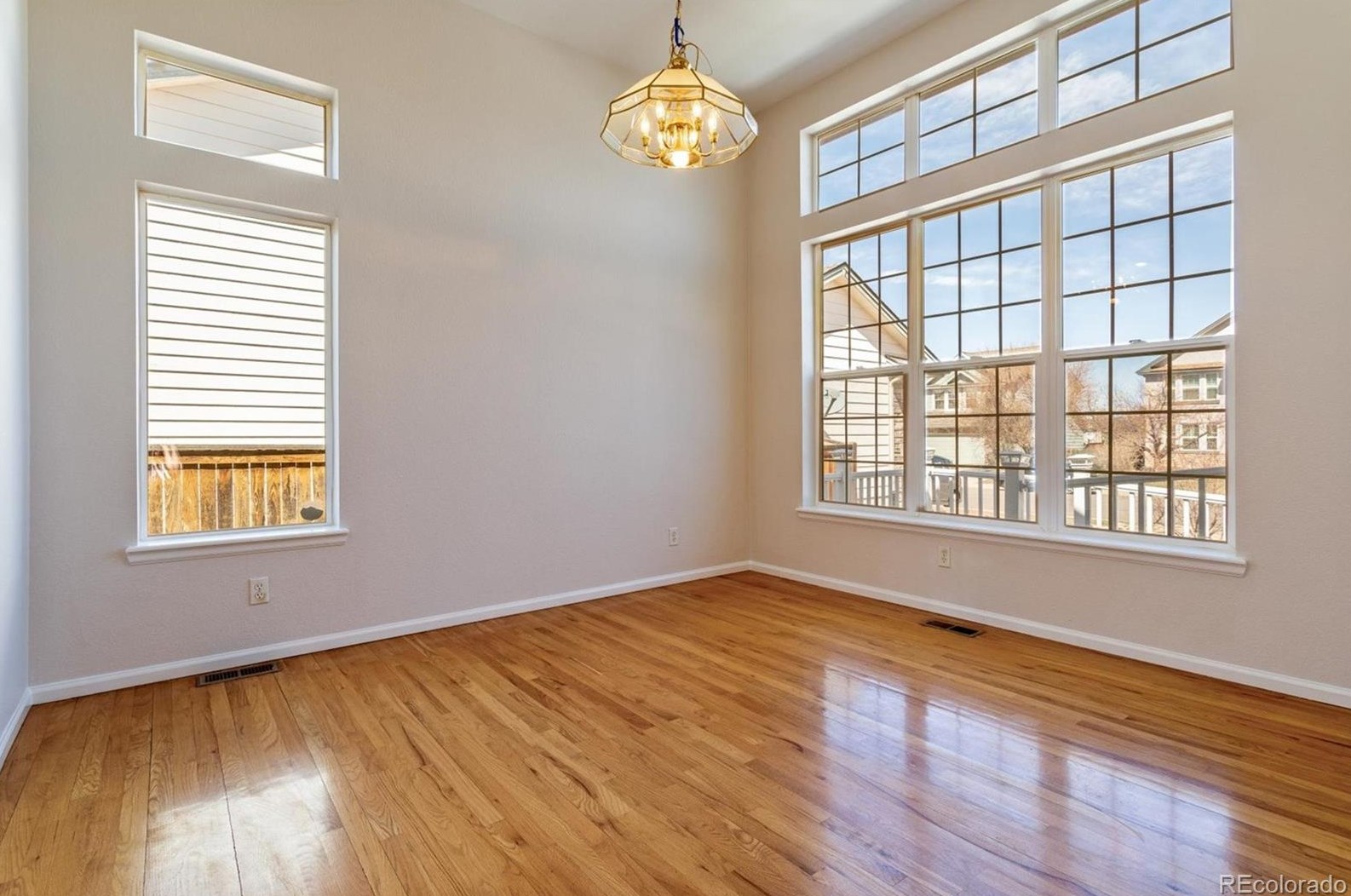 4654 Bobolink Dr, Castle Rock CO 80109-8481 exterior