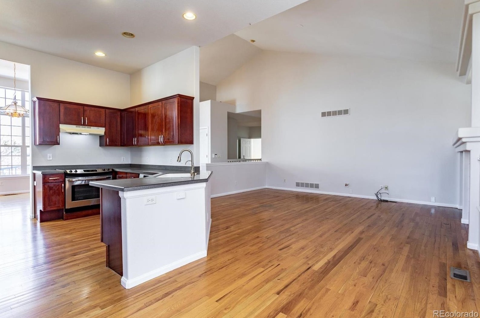 4654 Bobolink Dr, Castle Rock CO 80109-8481 exterior