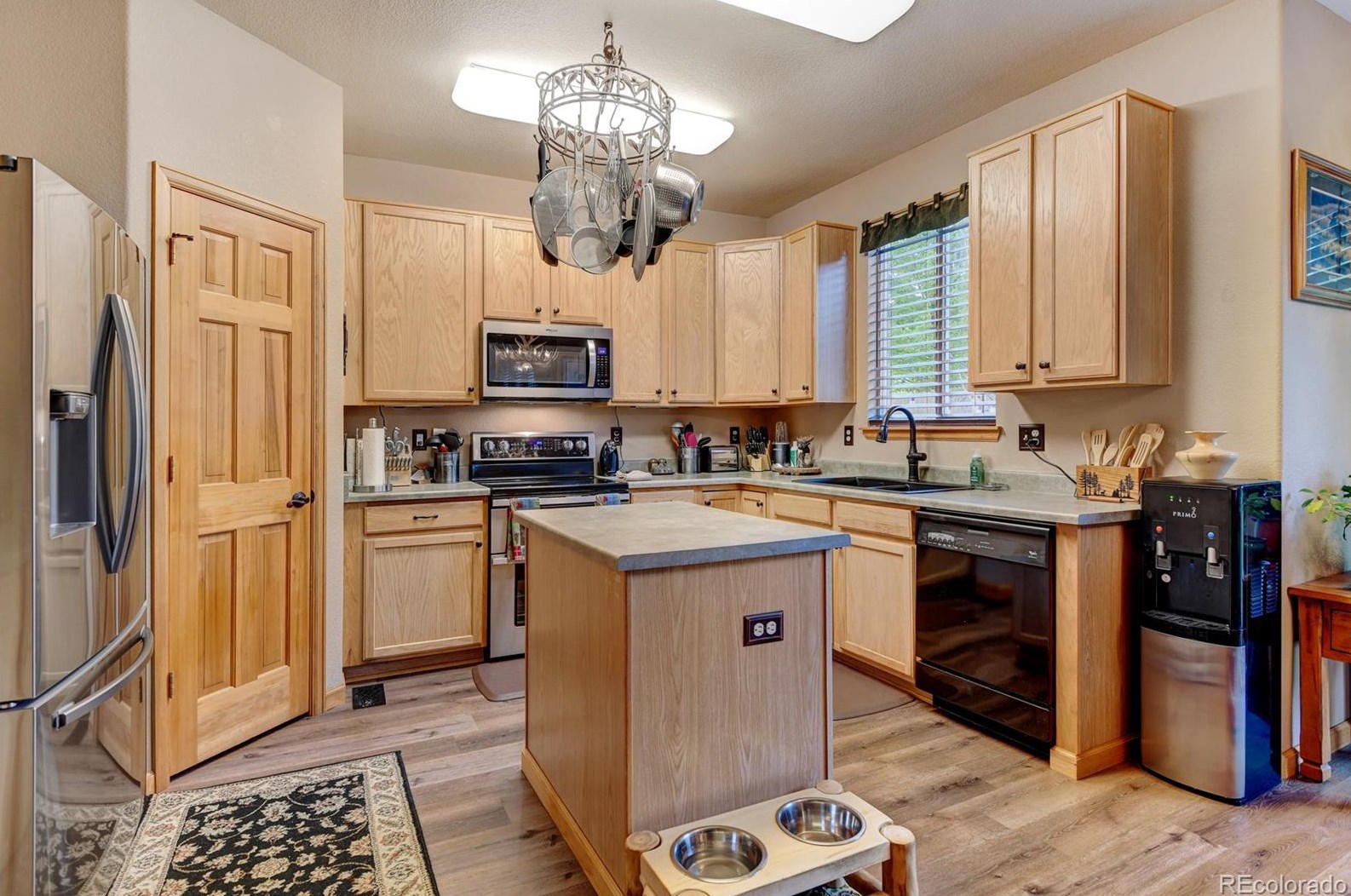 870 Halfmoon Dr, Castle Rock CO  80104-9612 exterior