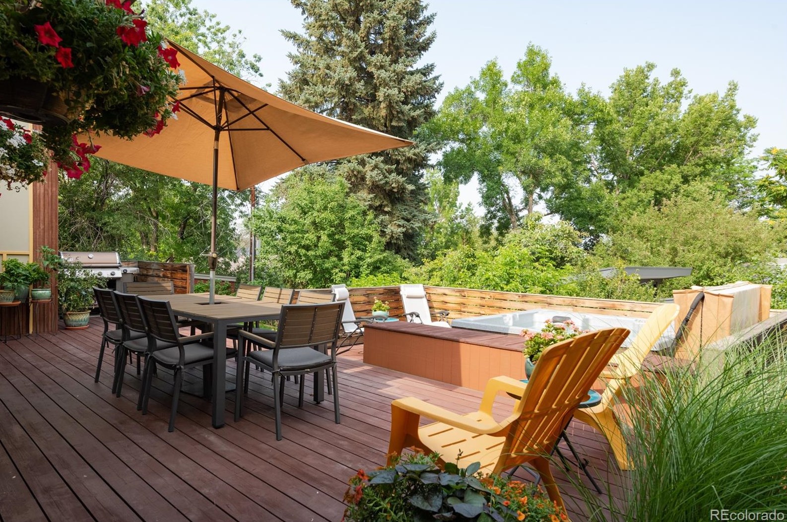 3895 Chimayo Rd, Littleton CO 80123-2929 exterior