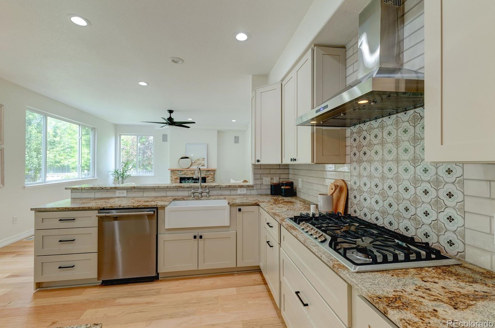 2315 Sandpiper Dr, Lafayette CO  80026-3150 exterior