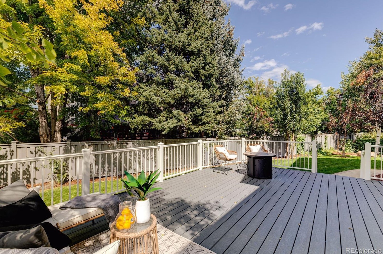 2315 Sandpiper Dr, Lafayette CO  80026-3150 exterior