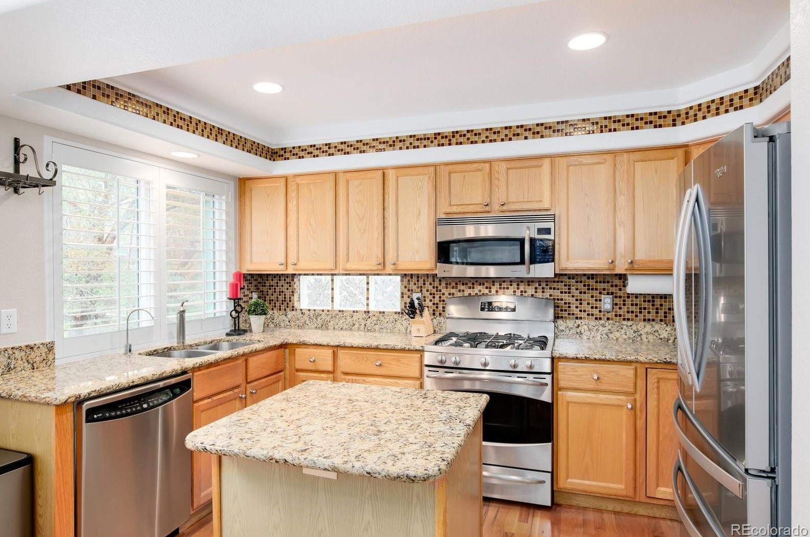 9121 Fox Fire Dr, Littleton CO 80129-6424 exterior