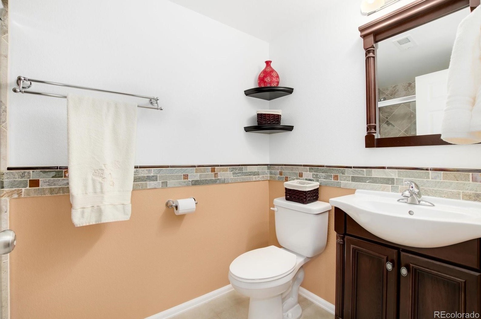 9121 Fox Fire Dr, Littleton CO 80129-6424 exterior