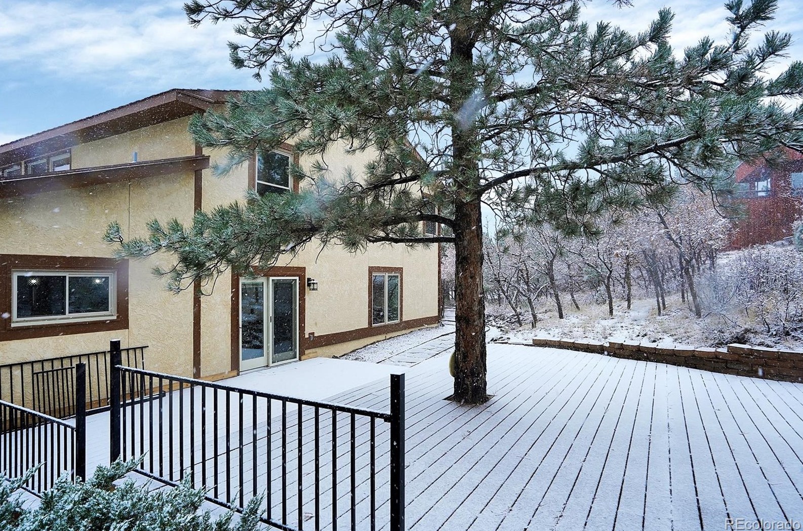 1120 Allegheny Dr, Colorado Springs CO  80919-1506 exterior