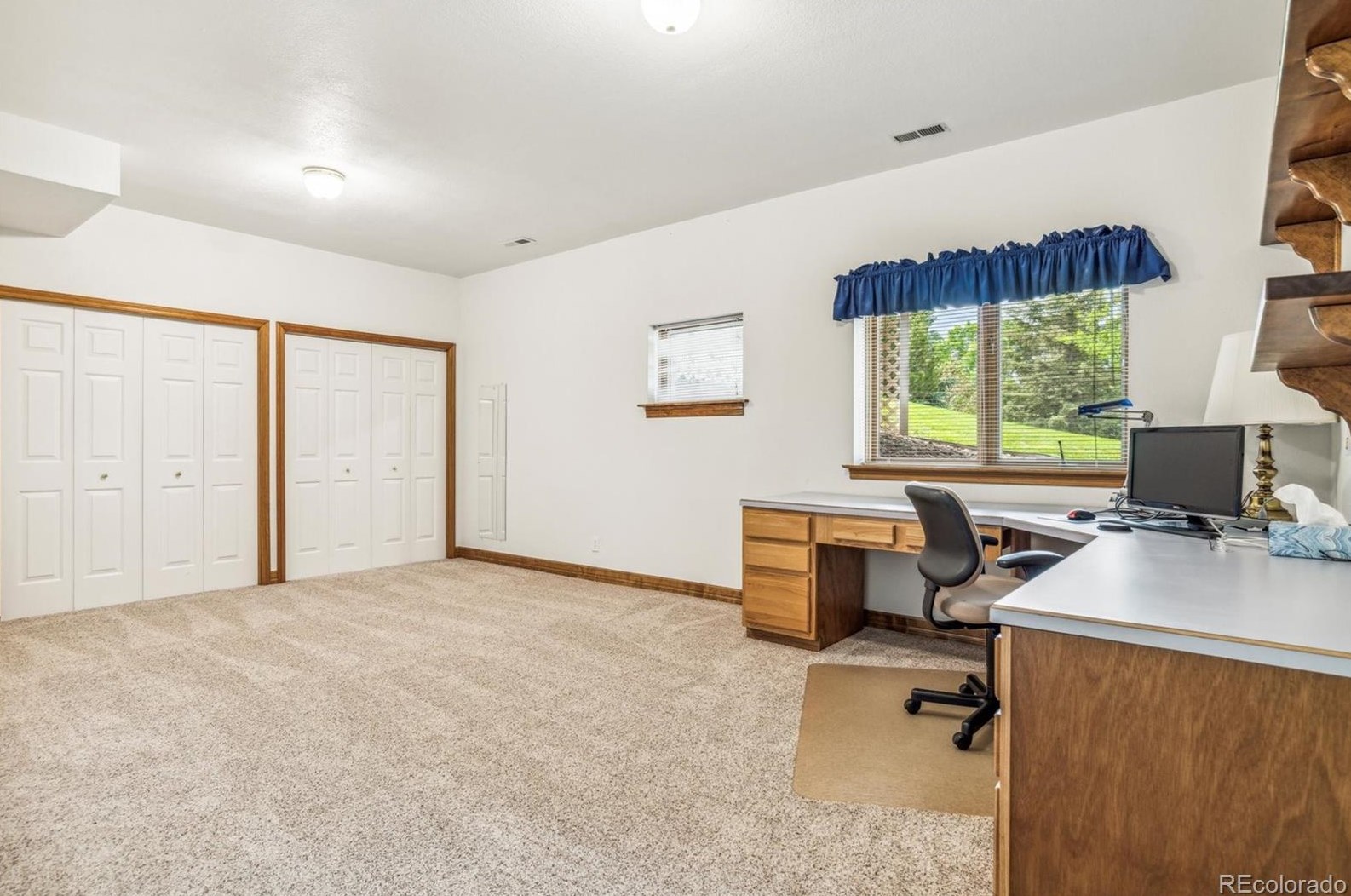 10886 Chatfield Dr, Littleton CO 80128-6136 exterior