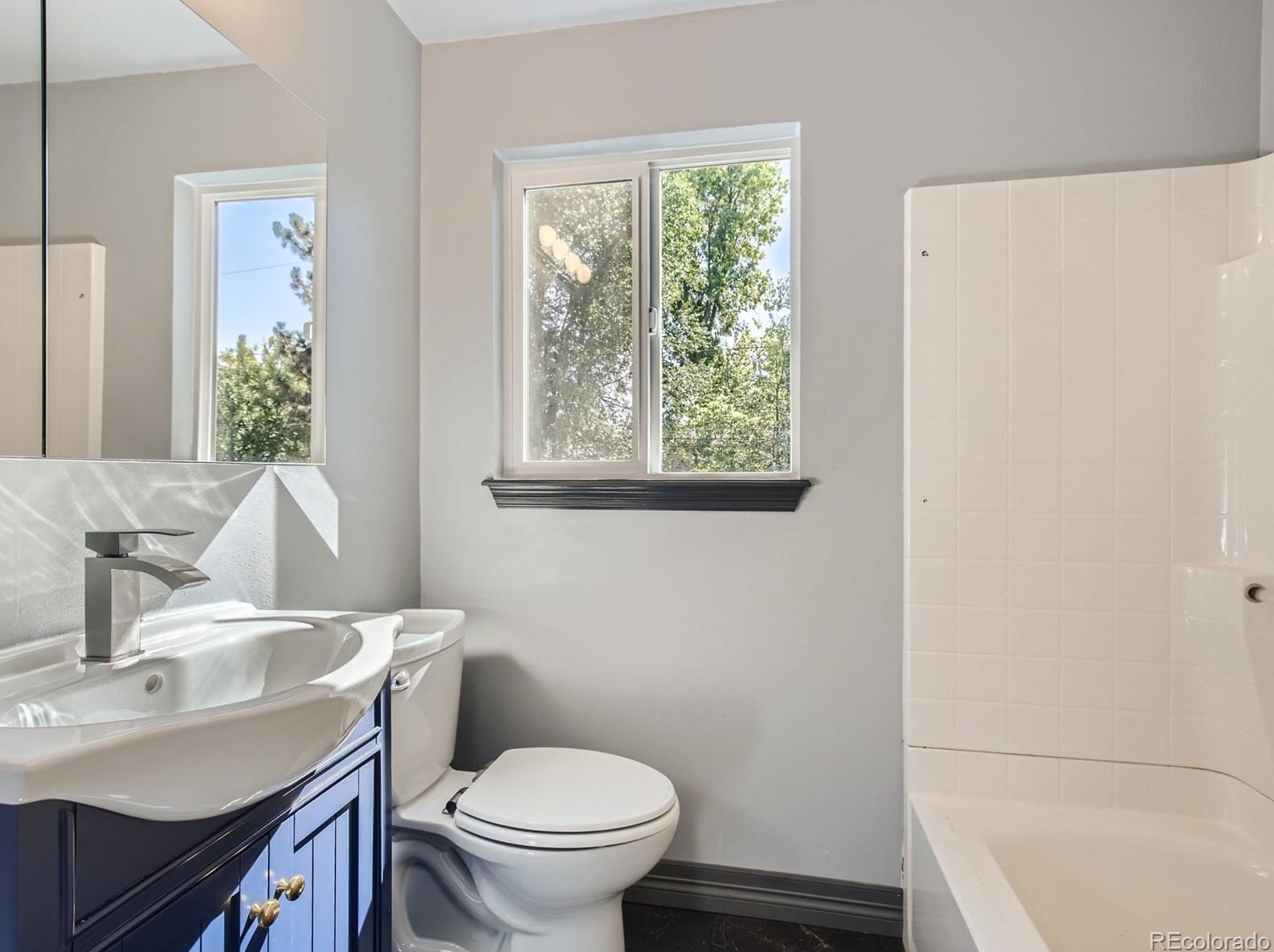 10792 Allendale Dr, Arvada CO  80004-4677 exterior