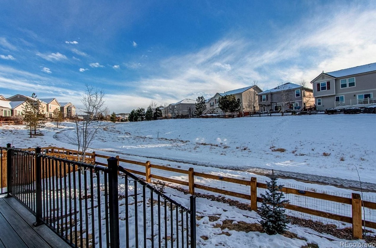 2135 Candleglow St, Castle Rock CO  80109-3563 exterior