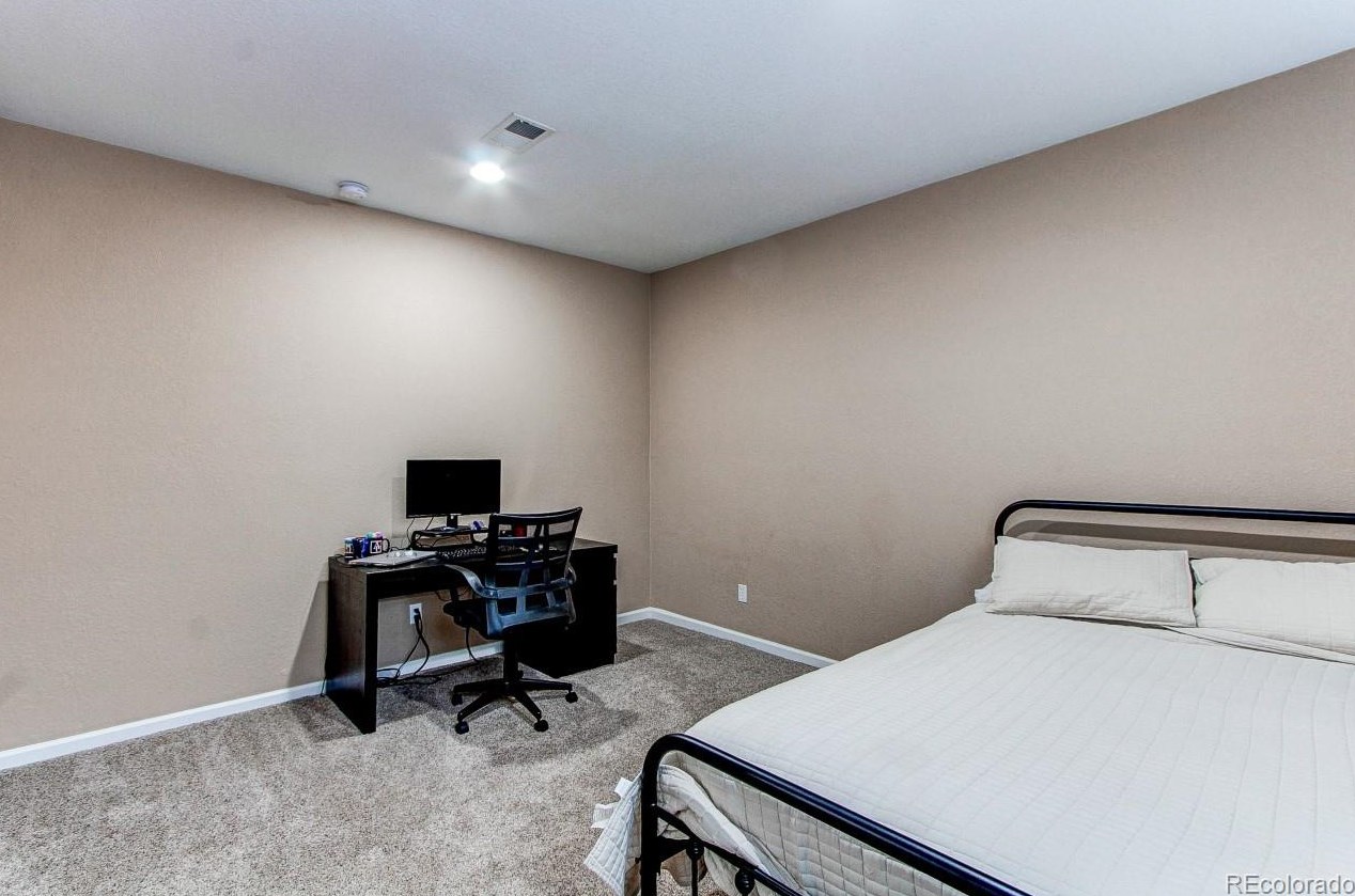 2135 Candleglow St, Castle Rock CO  80109-3563 exterior