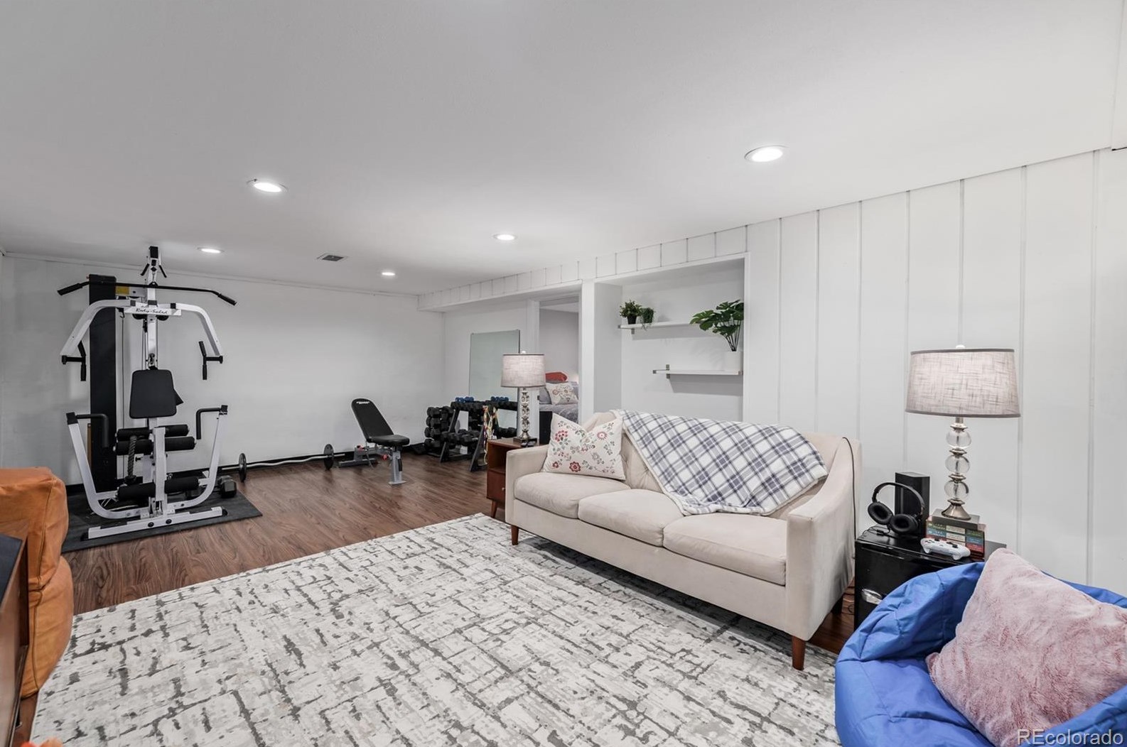 449 Caley Dr, Littleton CO 80123-3588 exterior