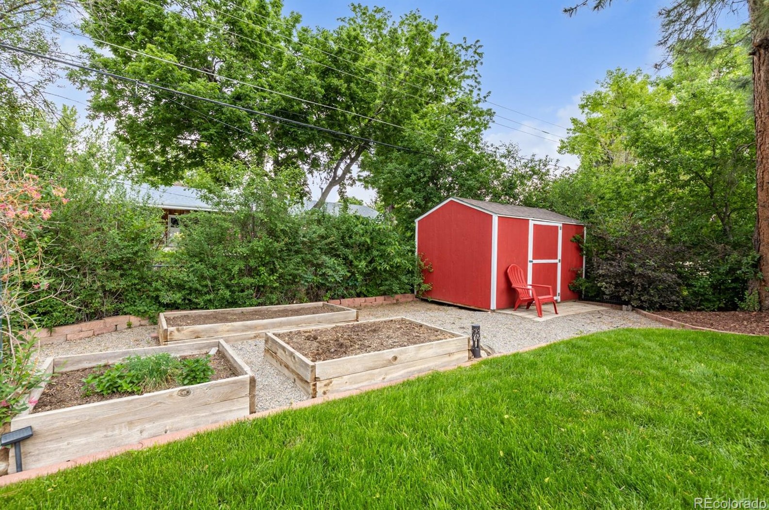 449 Caley Dr, Littleton CO 80123-3588 exterior