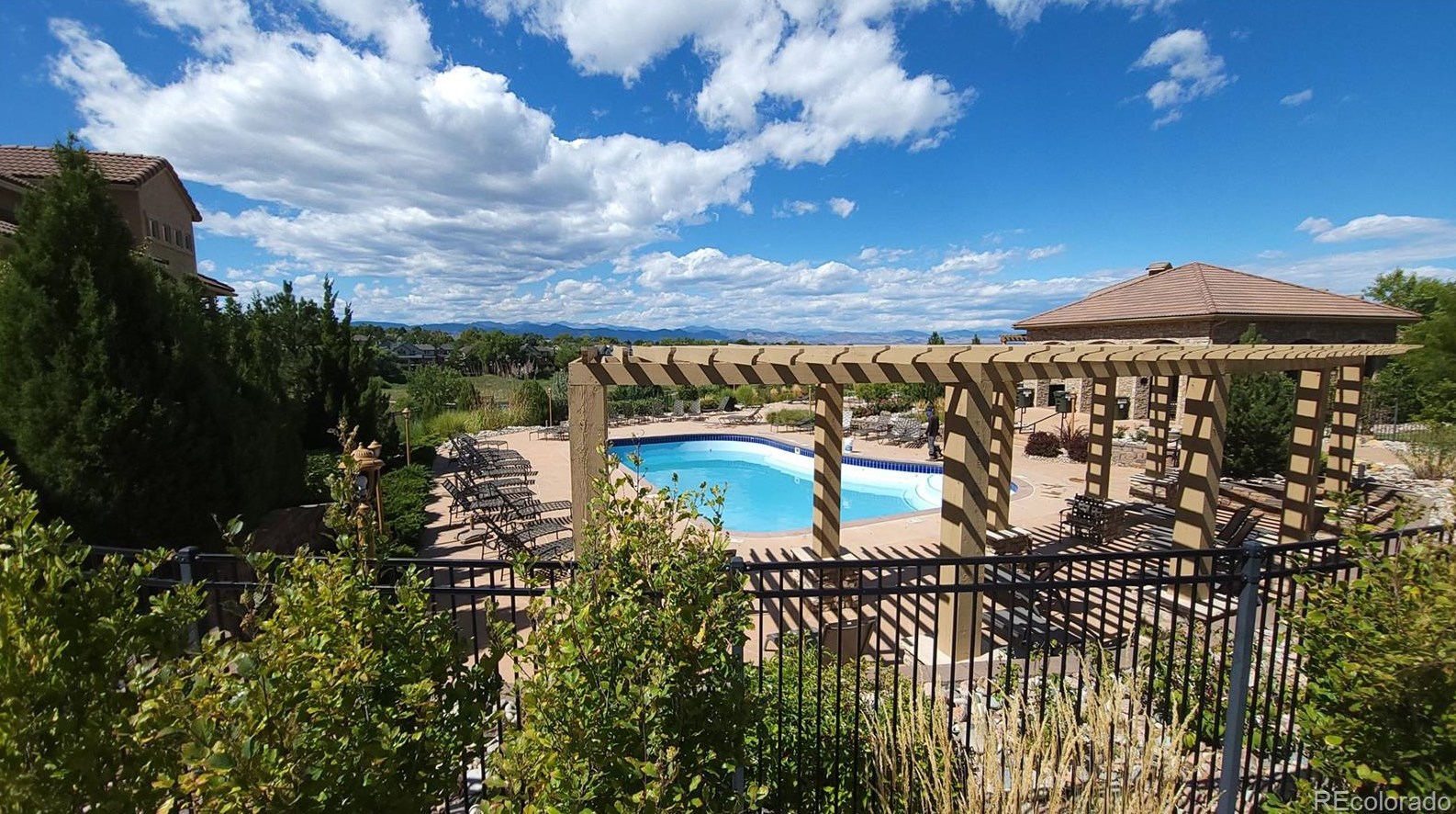 3401 Cascina Cir, Littleton CO 80126-7686 exterior