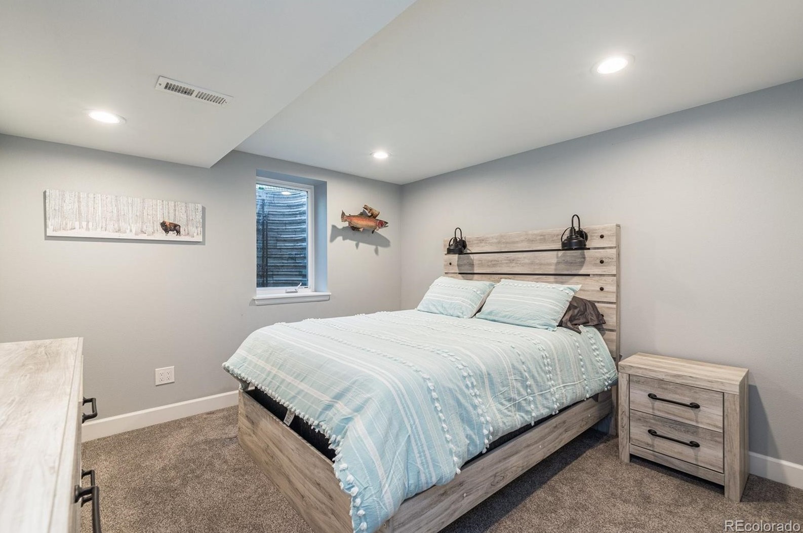 7392 Downing Cir, Littleton CO 80122-1426 exterior