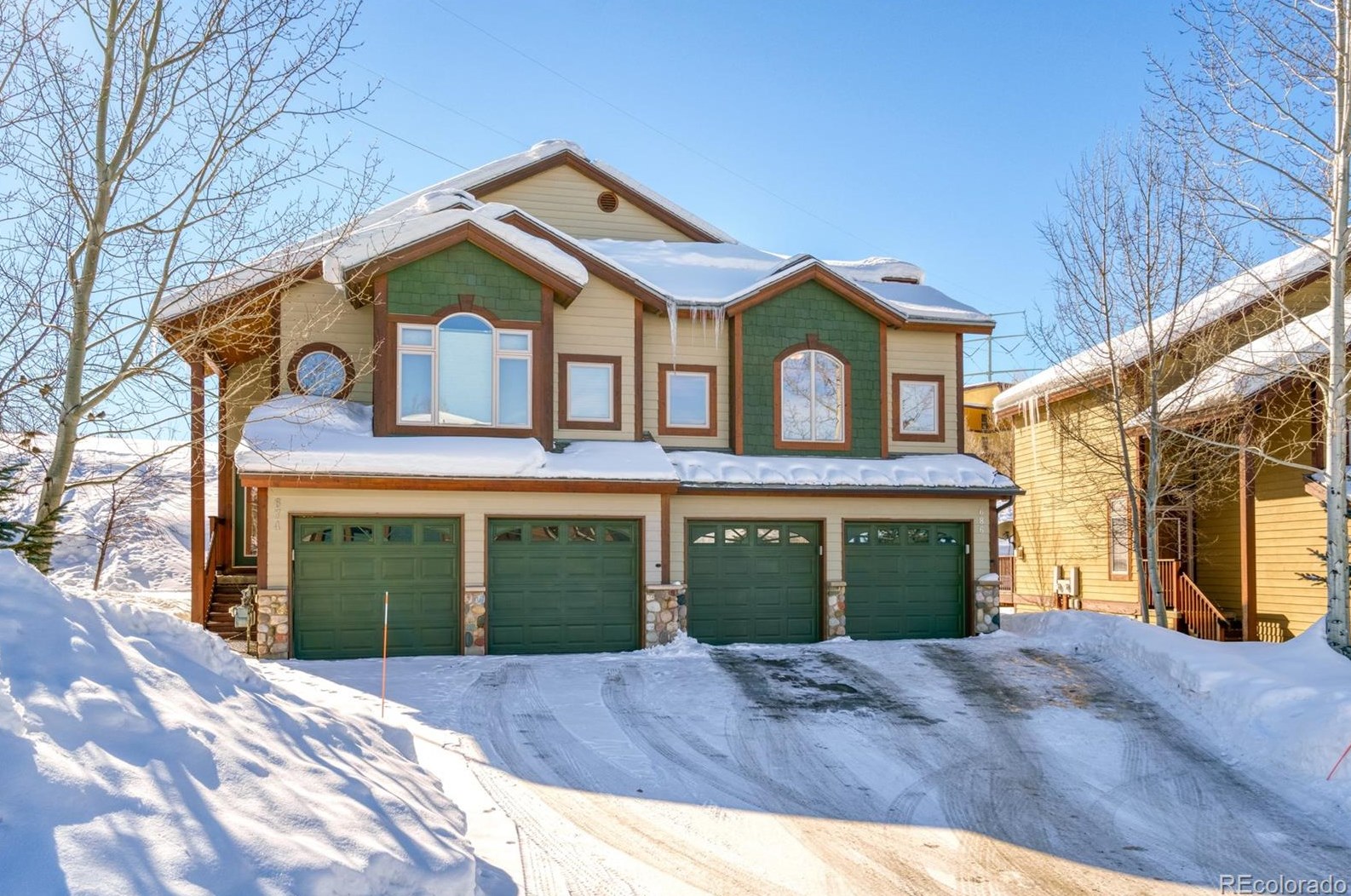 686 Parkview Dr, Steamboat Springs CO 80487-3132 exterior