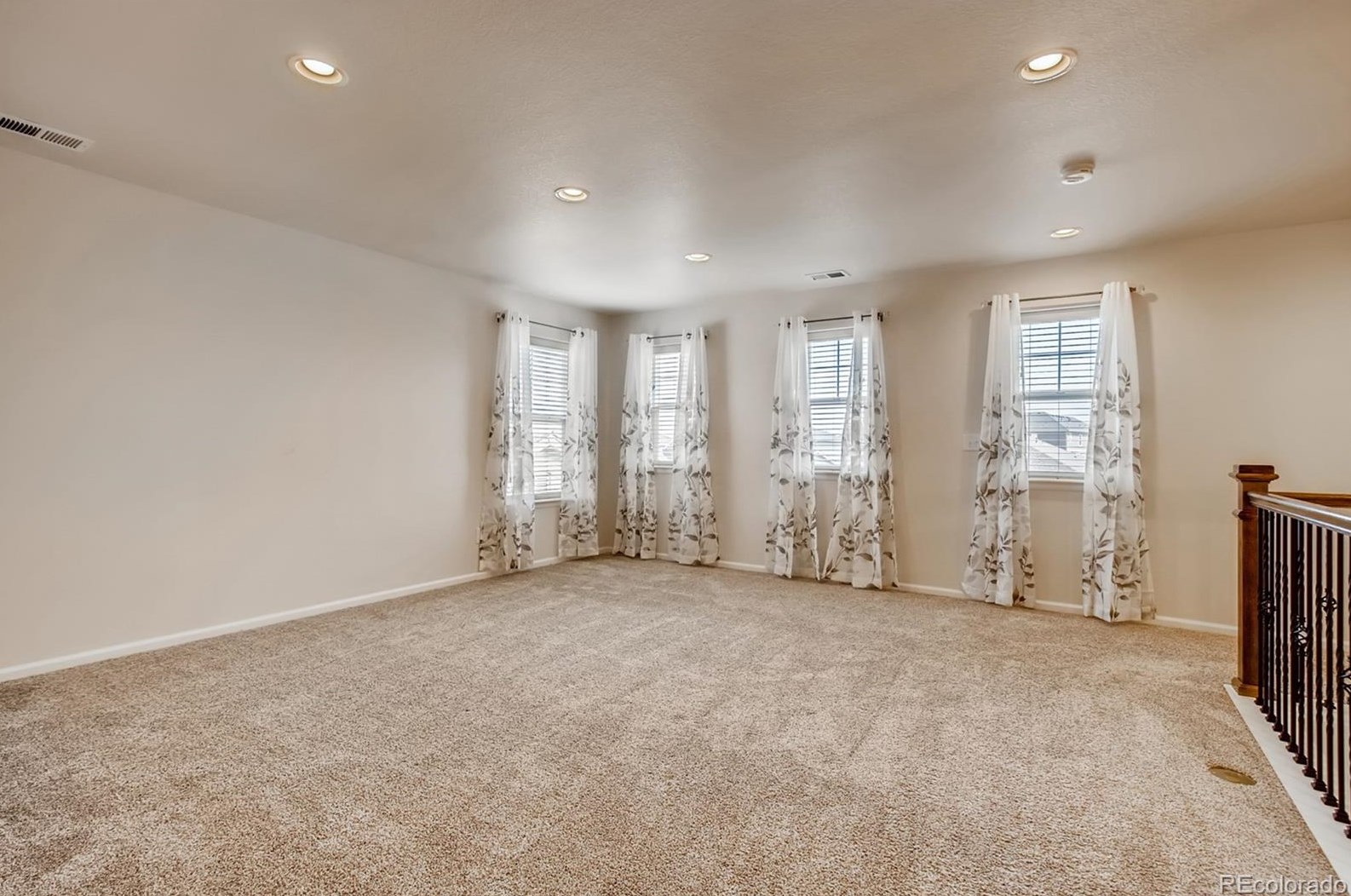 2521 Hillcroft Ln, Castle Rock CO  80104 exterior