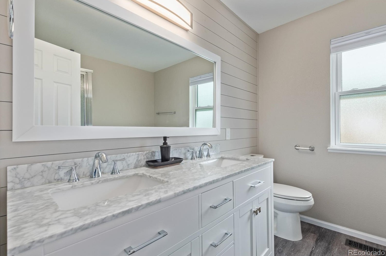 6820 Donnelaith Pl, Colorado Springs CO  80922-3110 exterior